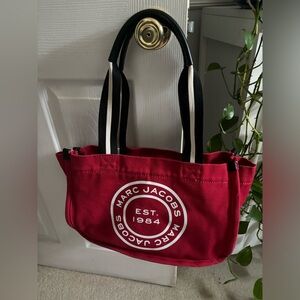 Red Marc Jacob’s bag good condition
